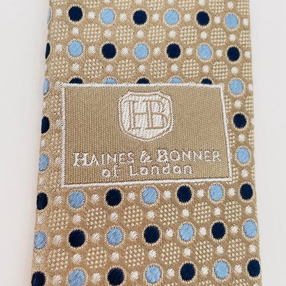 Haines & Bonners of London Cream Polka Dot Hand Made Silk Classic Mens Tie - Picture 4 of 10